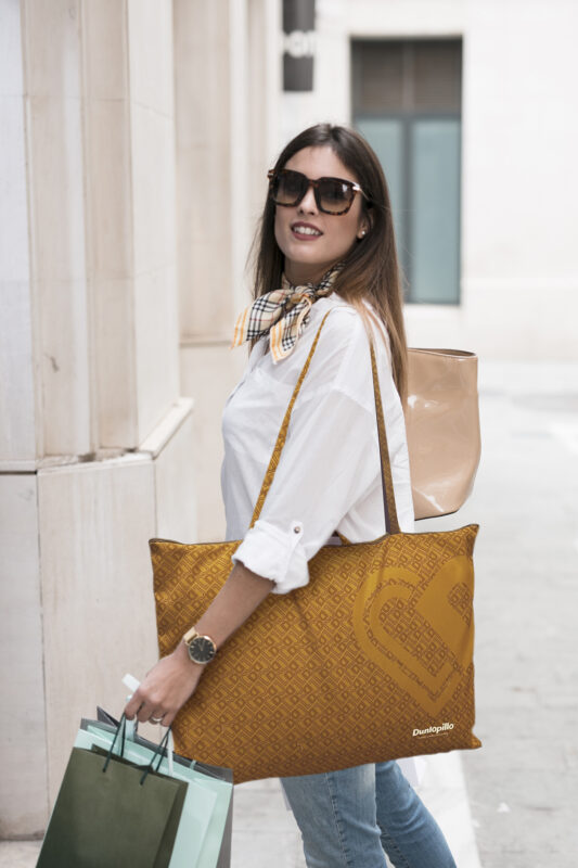 Le bag by Dunlopillo